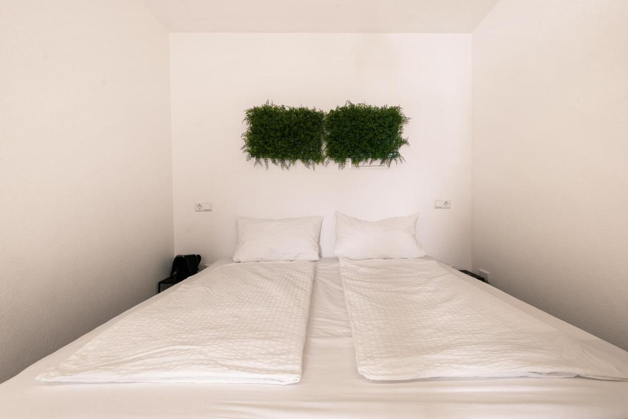 Apartment Einzimmerwohnung In Seenaehe Klimatisiert *